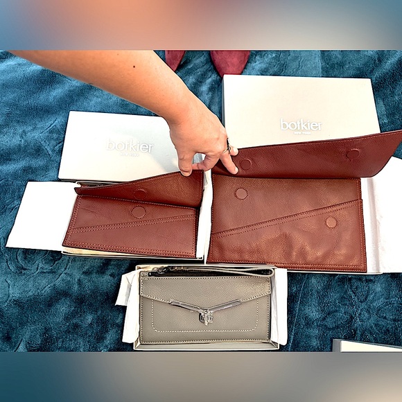 Botkier NY 5pc Bundle Mini Backpack 3 Leather Clutch Wrislets NEW IN BOX & Heels - Picture 3 of 17